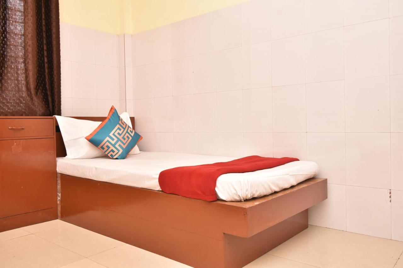 Hotel Kannur Capital Caltex Εξωτερικό φωτογραφία
