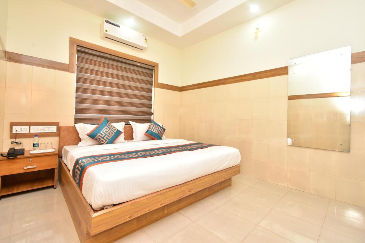 Hotel Kannur Capital Caltex Εξωτερικό φωτογραφία